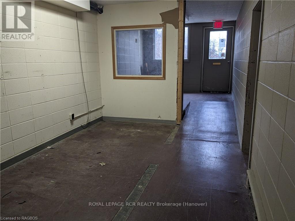 137 George Street W, West Grey (Durham), Ontario  N0G 1R0 - Photo 39 - X10848747