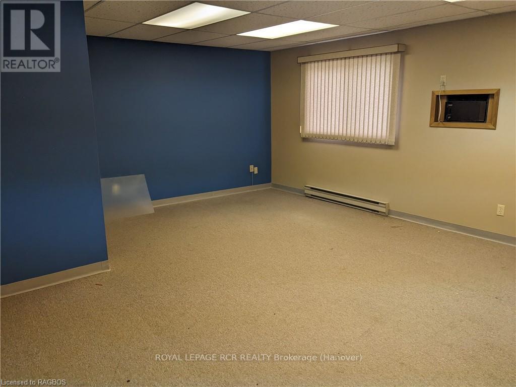 137 George Street W, West Grey (Durham), Ontario  N0G 1R0 - Photo 8 - X10848747