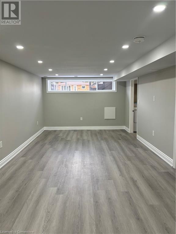 170 Cedardale Avenue, Hamilton, Ontario  L8E 1R1 - Photo 3 - 40686814