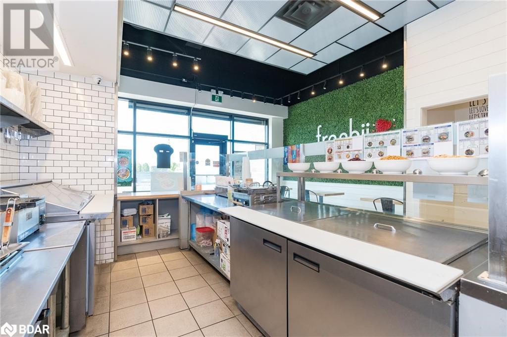 1484 Innisfil Beach Road, Innisfil, Ontario  L9S 4J1 - Photo 10 - 40686778