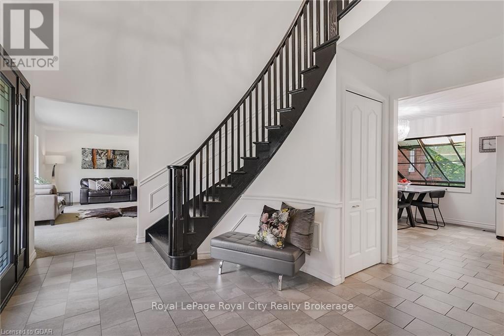 20 Wildan Drive, Hamilton, Ontario  L8N 2Z7 - Photo 4 - X10875959