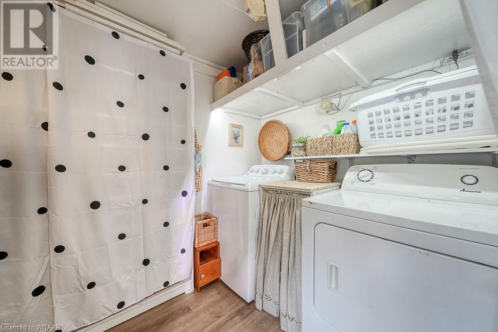 4 Pine StreetBrownsville, Ontario  N0L 1C0 - Photo 6 - 40686385