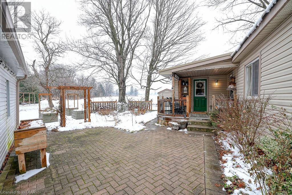 4 Pine StreetBrownsville, Ontario  N0L 1C0 - Photo 24 - 40686385