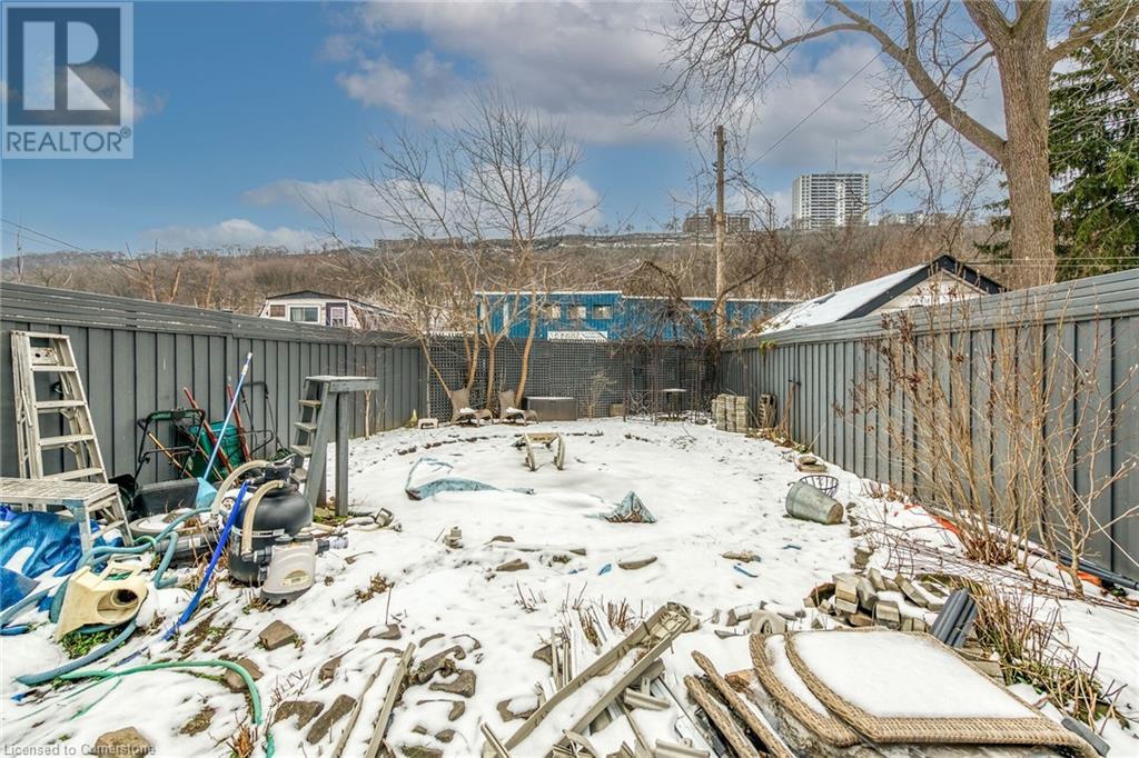 356 Cumberland AvenueHamilton, Ontario  L8M 2A2 - Photo 10 - 40686480