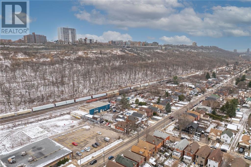 356 Cumberland AvenueHamilton, Ontario  L8M 2A2 - Photo 29 - 40686480