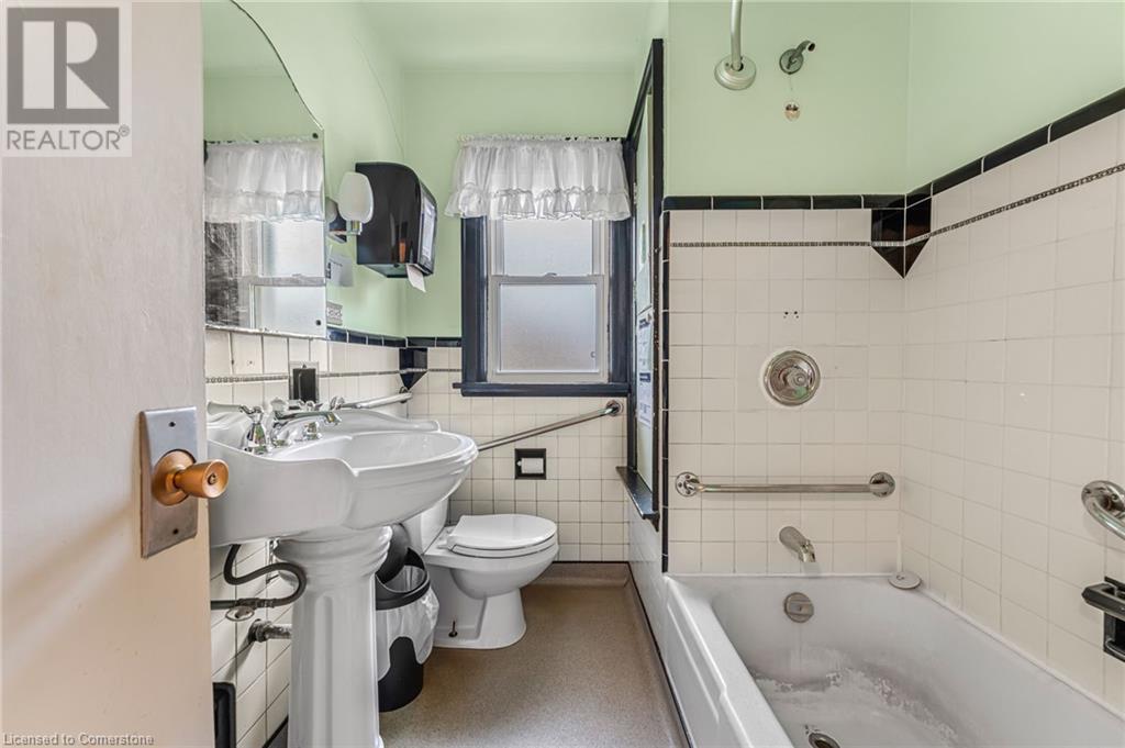 371 Niagara Street, Welland, Ontario  L3C 1L1 - Photo 31 - 40673940