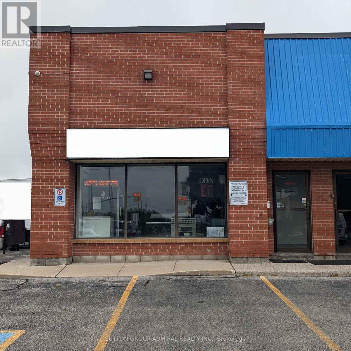 3 & 4 - 176 Bullock Drive, Markham, Ontario  L3P 7N1 - Photo 2 - N11902840