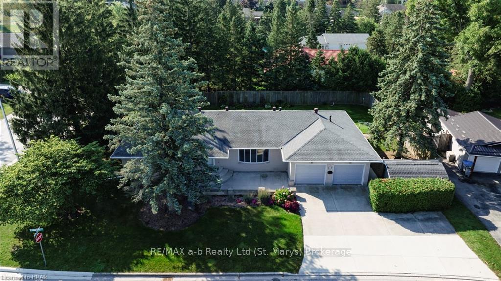 93 Langford Dr Drive, Lucan Biddulph, Ontario  N0M 2J0 - Photo 2 - X10780566