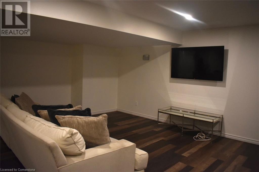 16 Jeremiah Court, Hamilton, Ontario  L8V 0A3 - Photo 18 - 40682912