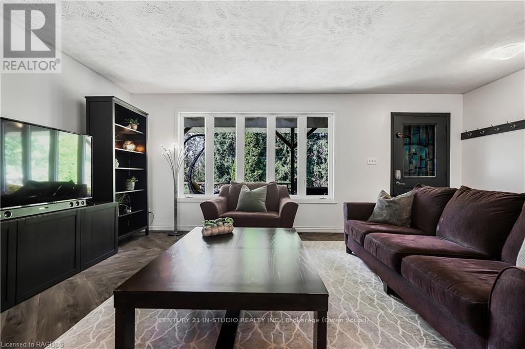 409 Mcnaughton Street, South Bruce Peninsula, Ontario  N0H 2T0 - Photo 18 - X10845922