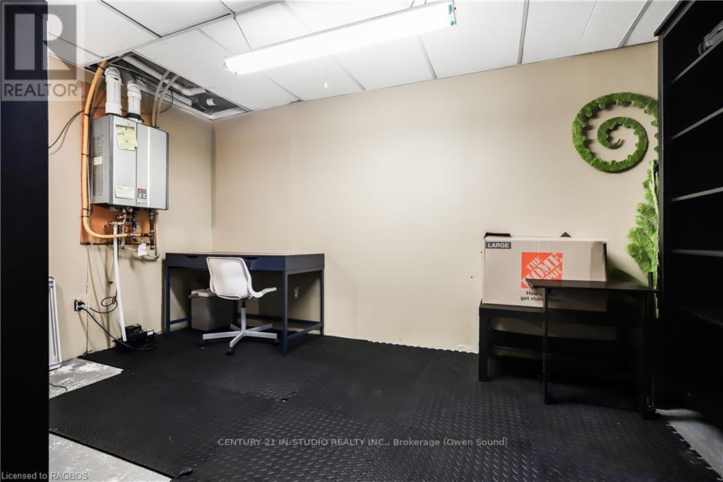 409 Mcnaughton Street, South Bruce Peninsula, Ontario  N0H 2T0 - Photo 35 - X10845922