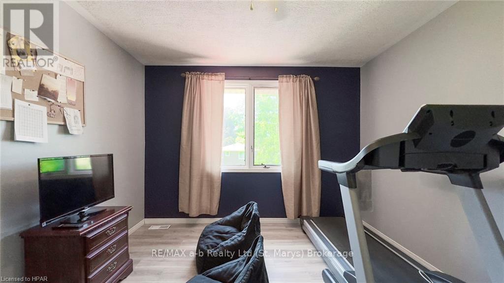 18 Conway Court, Zorra, Ontario  N0M 2M0 - Photo 16 - X10780534