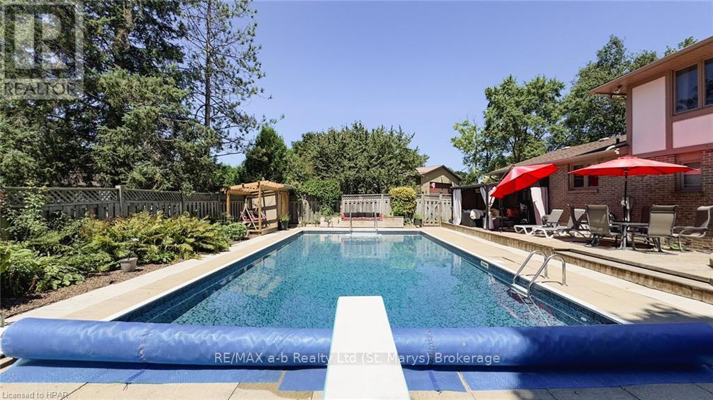 18 Conway Court, Zorra, Ontario  N0M 2M0 - Photo 36 - X10780534