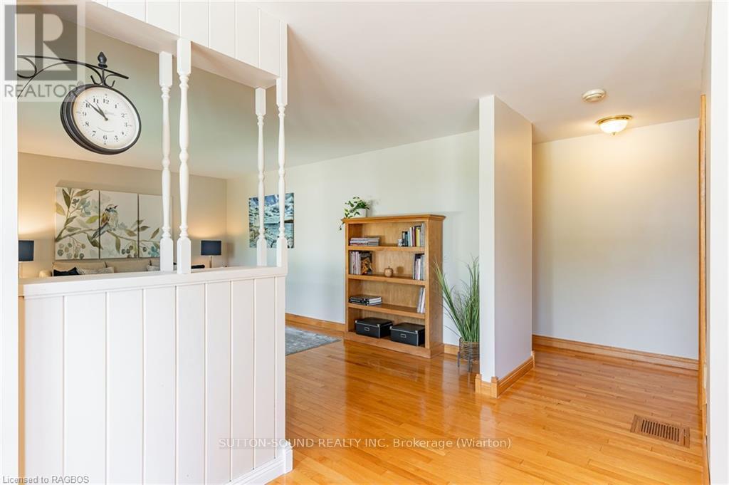 249 George Street, South Bruce Peninsula, Ontario  N0H 2T0 - Photo 13 - X10847730