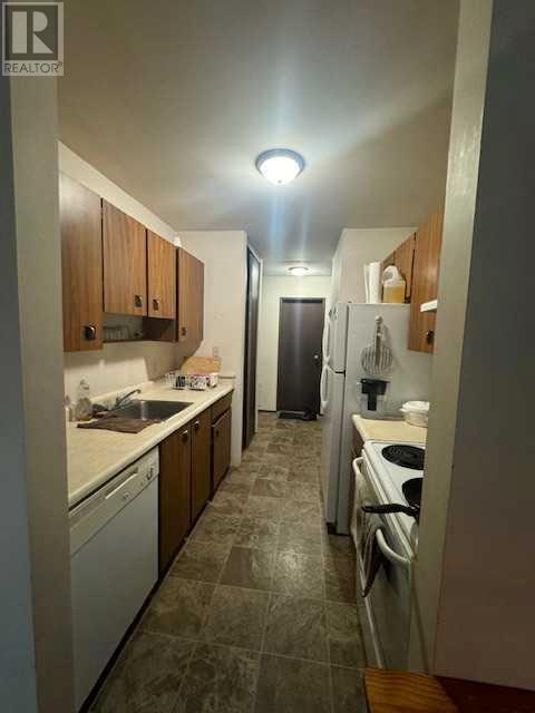 Property at 302B, 1221 Westhaven Drive image 2