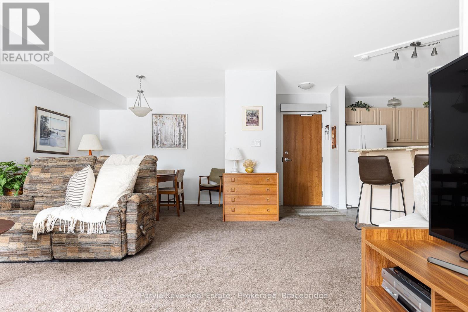 206 - 24 Dairy Lane, Huntsville, Ontario  P1H 0A4 - Photo 11 - X10439214