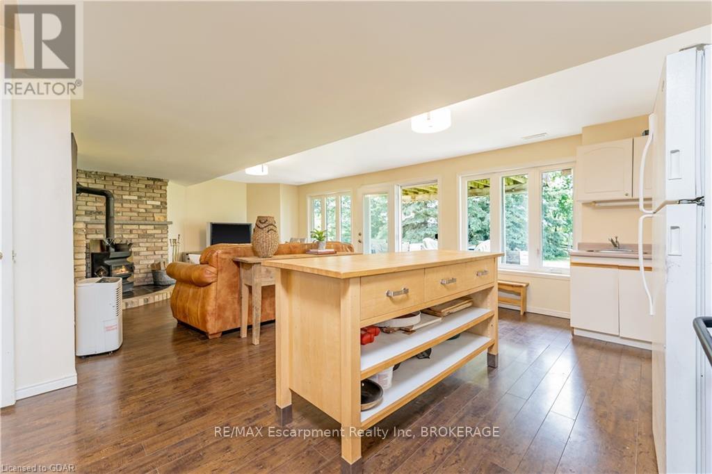 8189 Highway 124, Guelph/eramosa, Ontario  N1H 6H7 - Photo 38 - X10875823