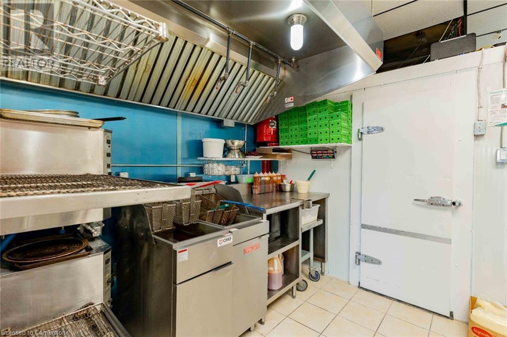 547 Speedvale Avenue, Guelph, Ontario  N1E 1P6 - Photo 6 - 40686839