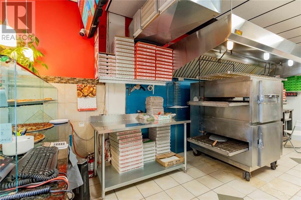 547 Speedvale Avenue, Guelph, Ontario  N1E 1P6 - Photo 8 - 40686839