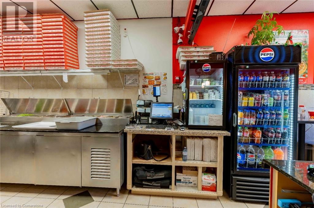 547 Speedvale Avenue, Guelph, Ontario  N1E 1P6 - Photo 9 - 40686839