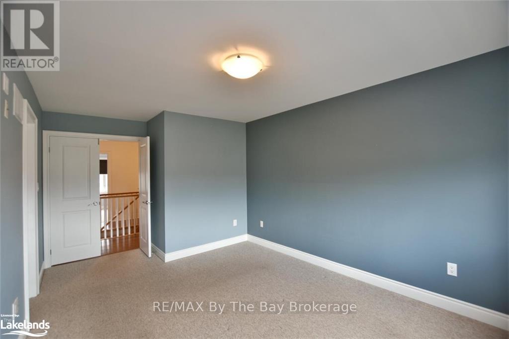 15 Wally Drive, Wasaga Beach, Ontario  L9Z 0E4 - Photo 12 - S10438100