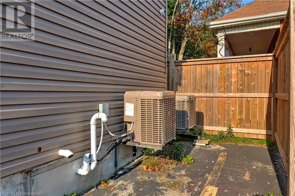 40 Main Street N, Hamilton, Ontario  L0R 2H0 - Photo 28 - 40662220