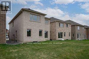 44 St Augustine Drive, Whitby, Ontario  L1M 0L7 - Photo 2 - E11903002