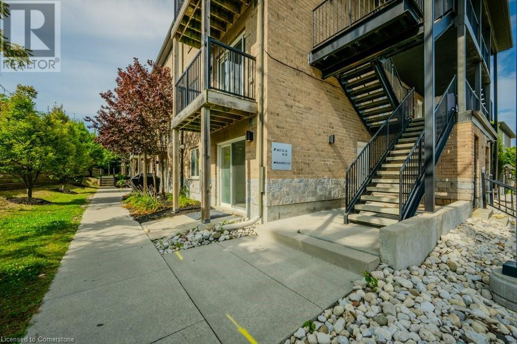 185 Windale Crescent Unit# 5c, Kitchener, Ontario  N2E 0G3 - Photo 4 - 40678724