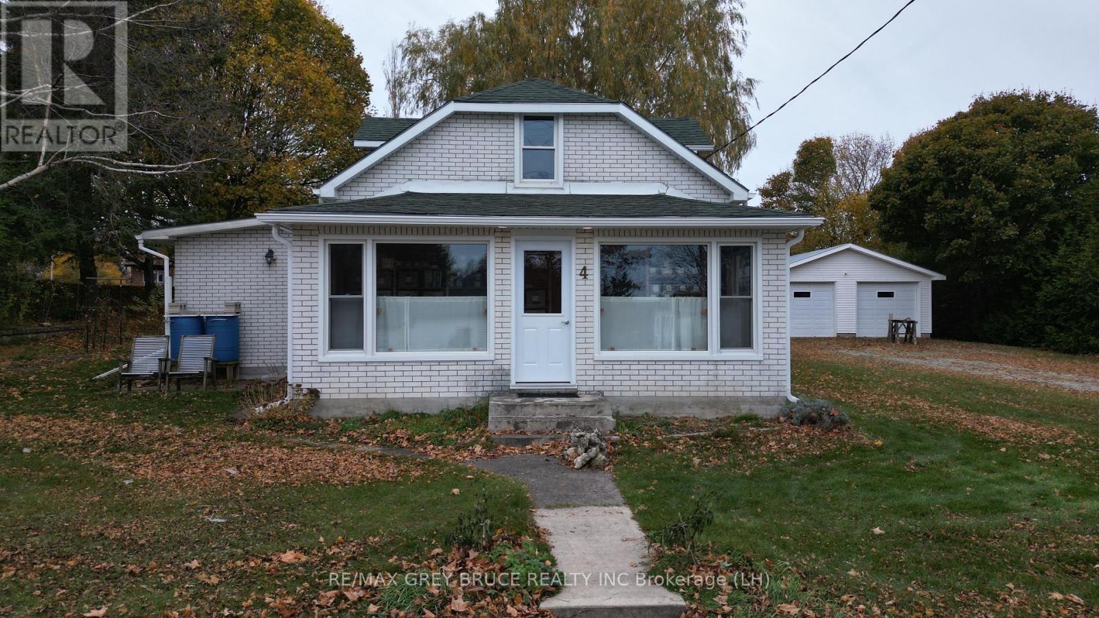 4 Alexander Street, Northern Bruce Peninsula, Ontario  N0H 1W0 - Photo 21 - X11898845