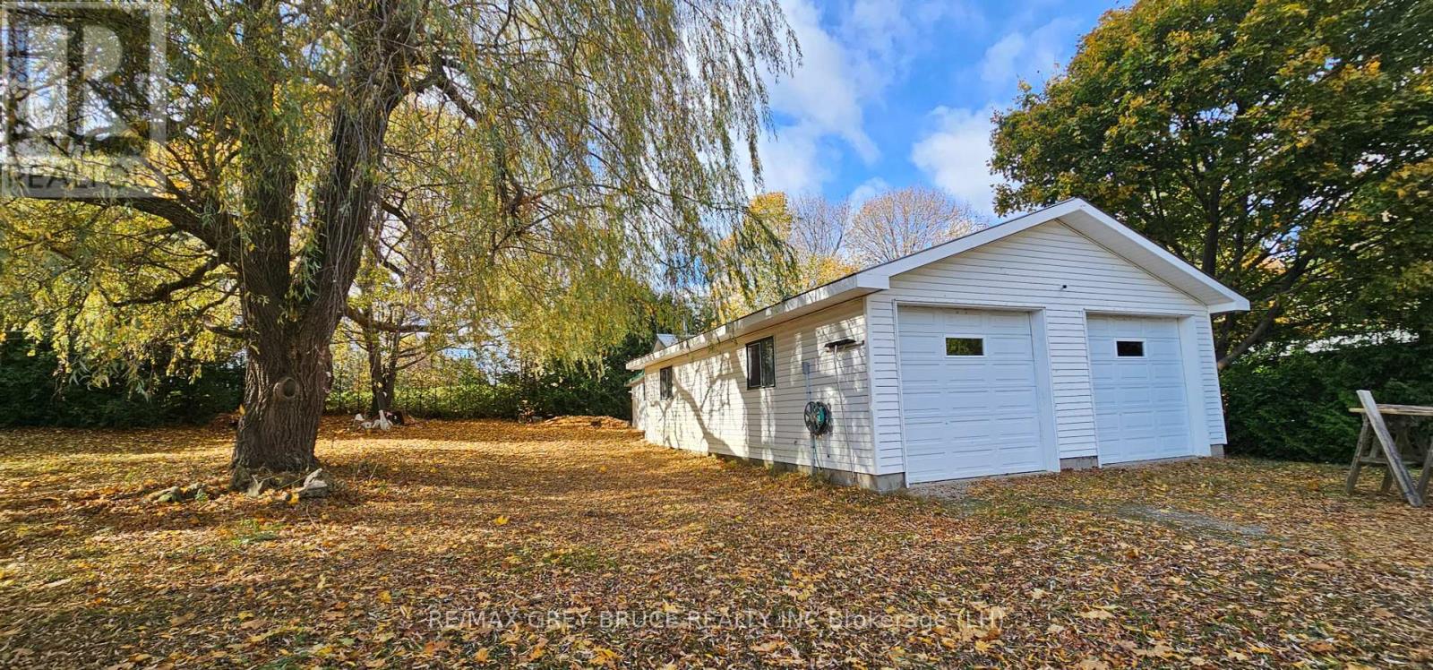 4 Alexander Street, Northern Bruce Peninsula, Ontario  N0H 1W0 - Photo 3 - X11898845