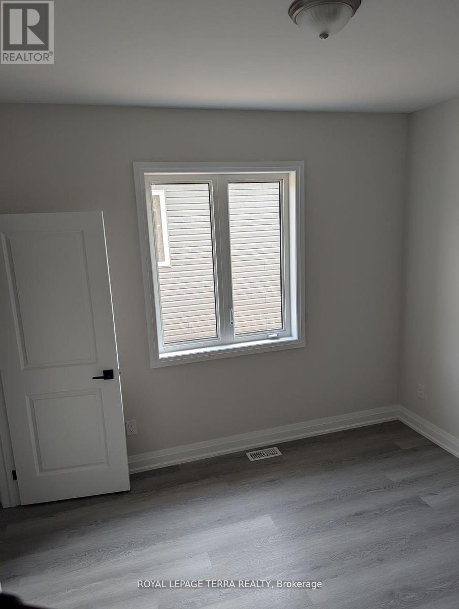 2 Joanne Crescent N, Wasaga Beach, Ontario  L9Z 1R4 - Photo 8 - S11903020
