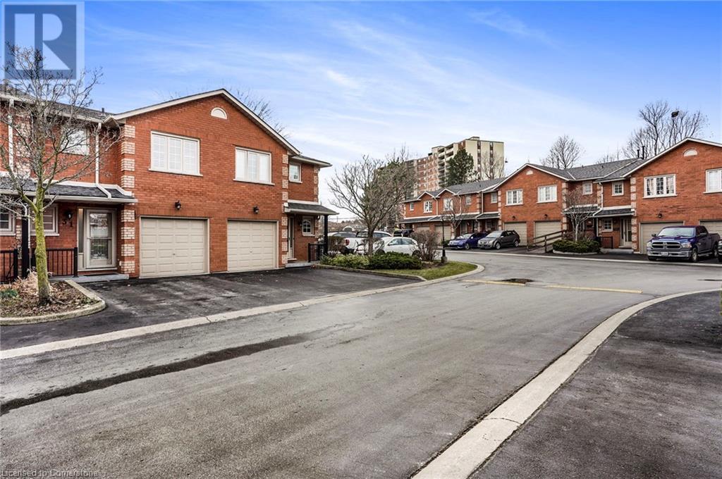 255 Mount Albion Road Unit# 31, Hamilton, Ontario  L8K 6P7 - Photo 3 - 40686805