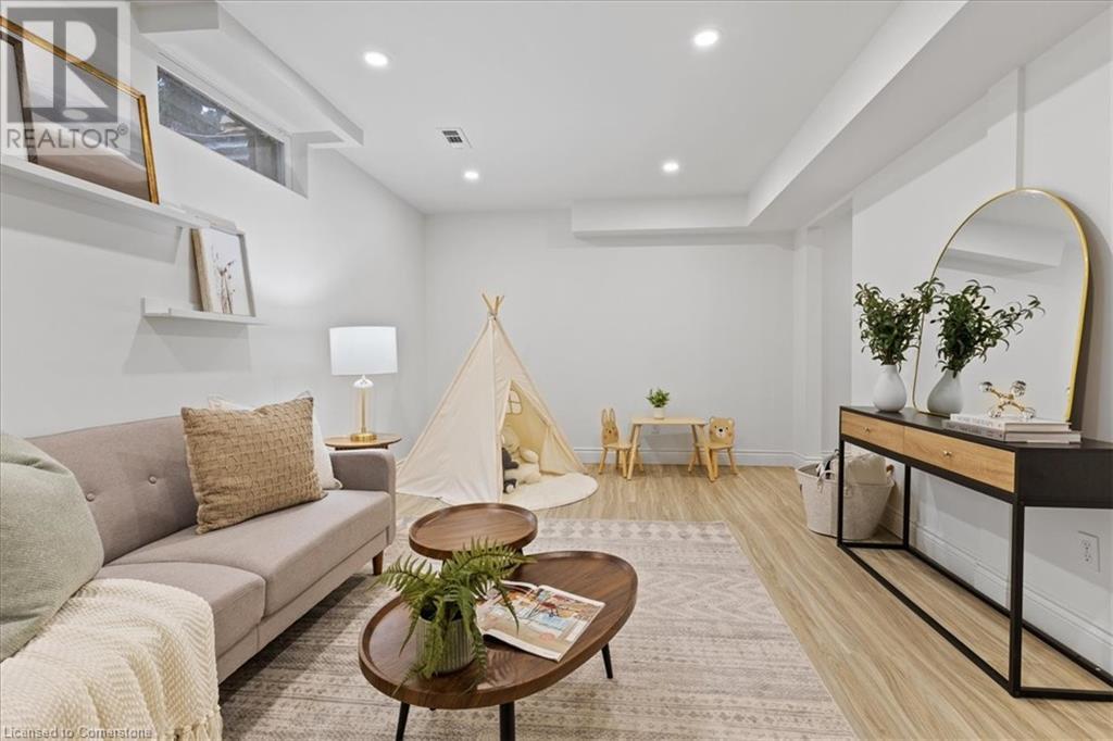 65 Inwood CrescentKitchener, Ontario  N2M 2L9 - Photo 26 - 40665551