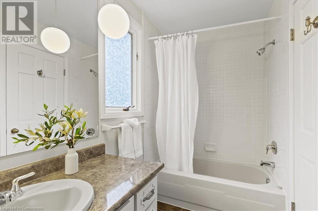 65 Inwood CrescentKitchener, Ontario  N2M 2L9 - Photo 18 - 40665551