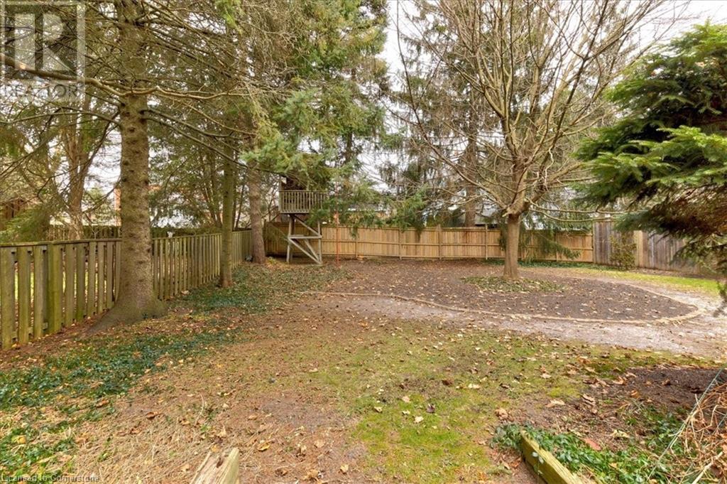 65 Inwood CrescentKitchener, Ontario  N2M 2L9 - Photo 38 - 40665551