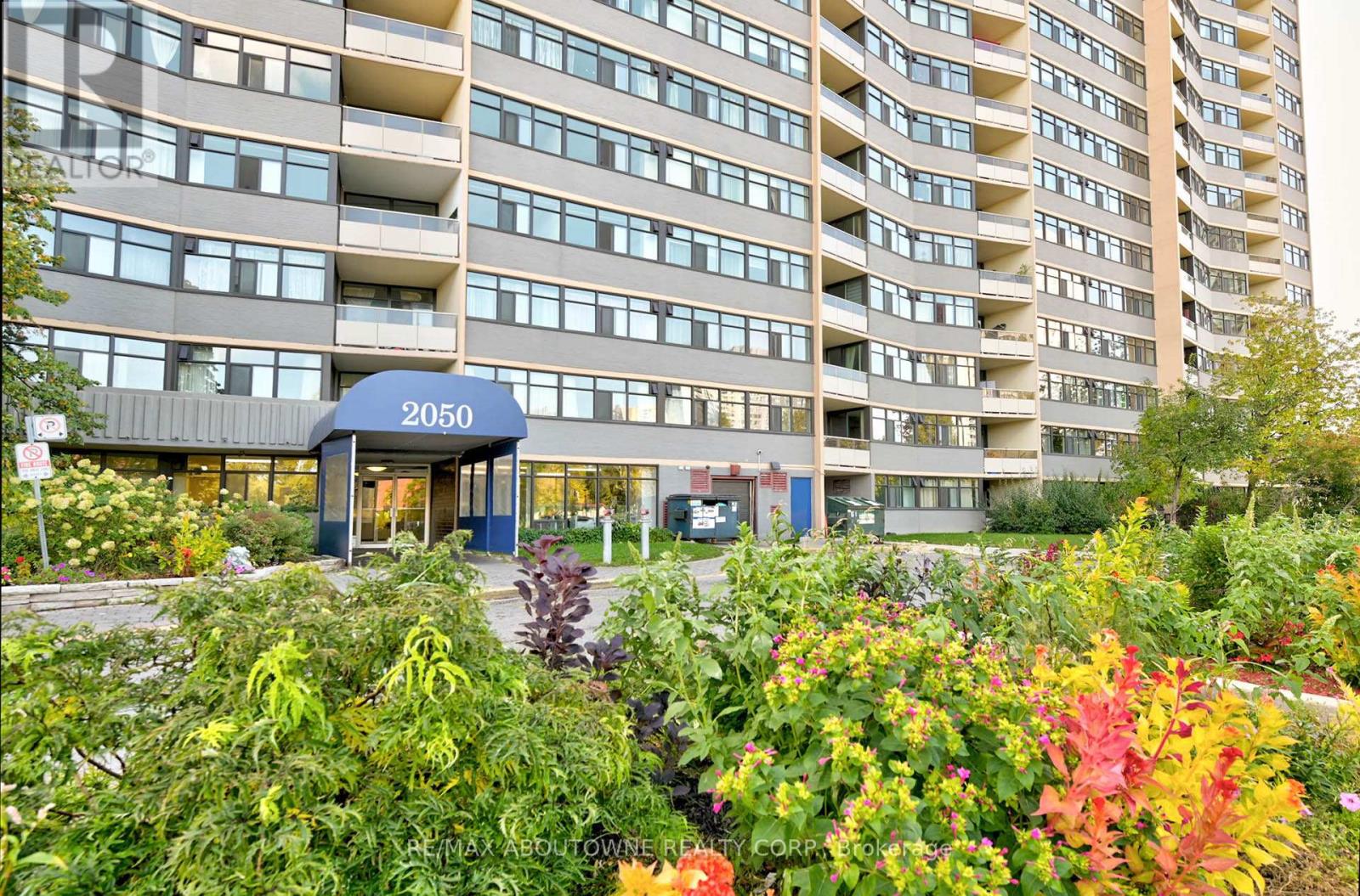 310 - 2050 Bridletowne Circle, Toronto, Ontario  M1W 2V5 - Photo 2 - E11903069