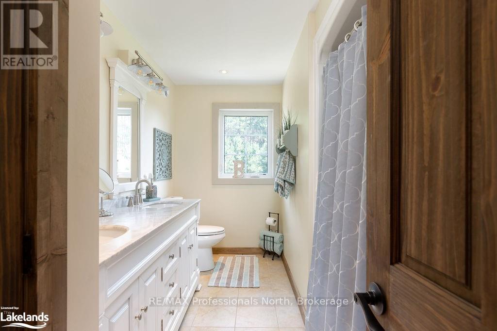 427 Skyhills RoadHuntsville (Chaffey), Ontario  P1H 2N5 - Photo 10 - X11903105