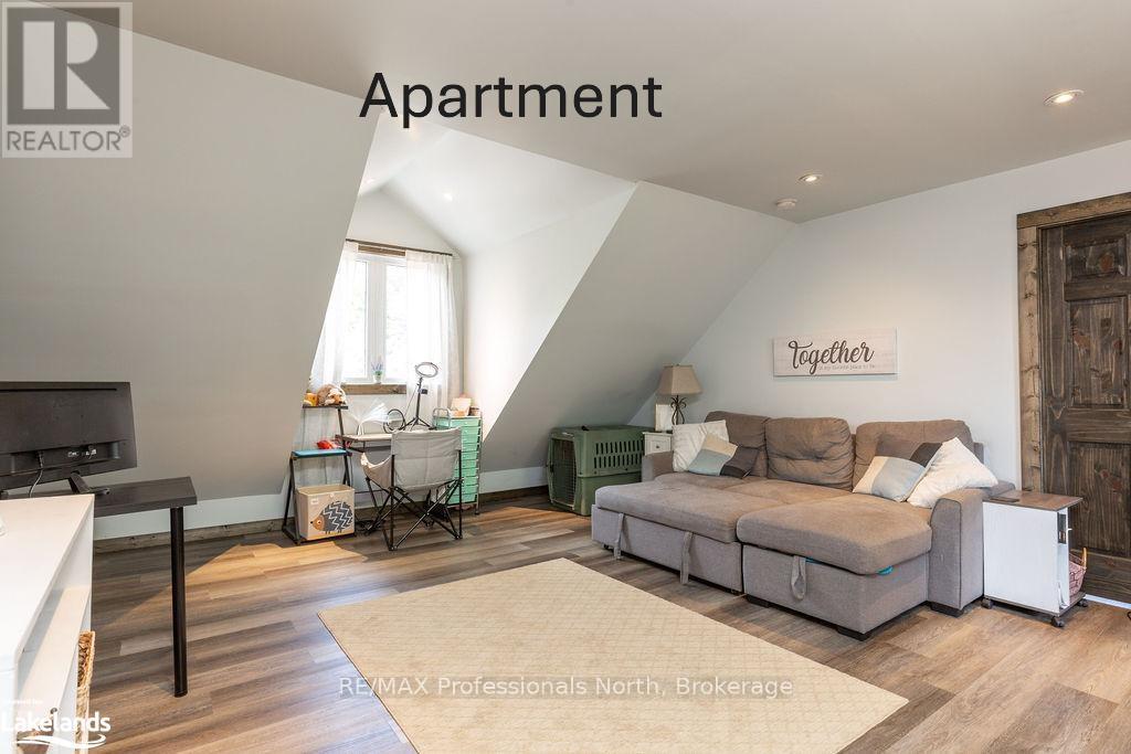 427 Skyhills RoadHuntsville (Chaffey), Ontario  P1H 2N5 - Photo 30 - X11903105