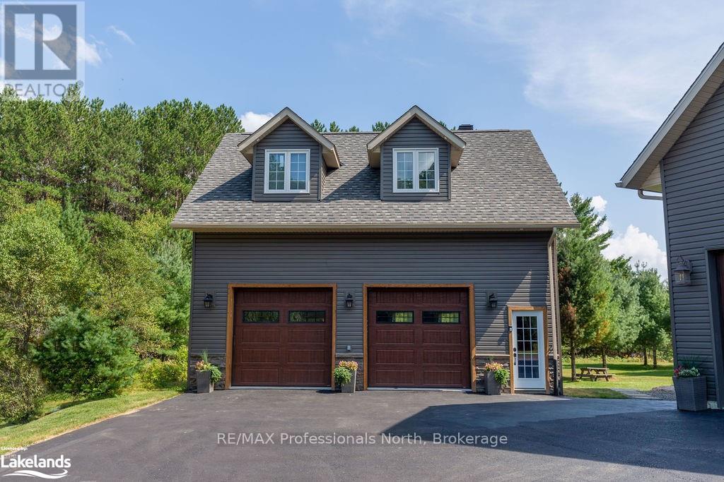 427 Skyhills RoadHuntsville (Chaffey), Ontario  P1H 2N5 - Photo 35 - X11903105