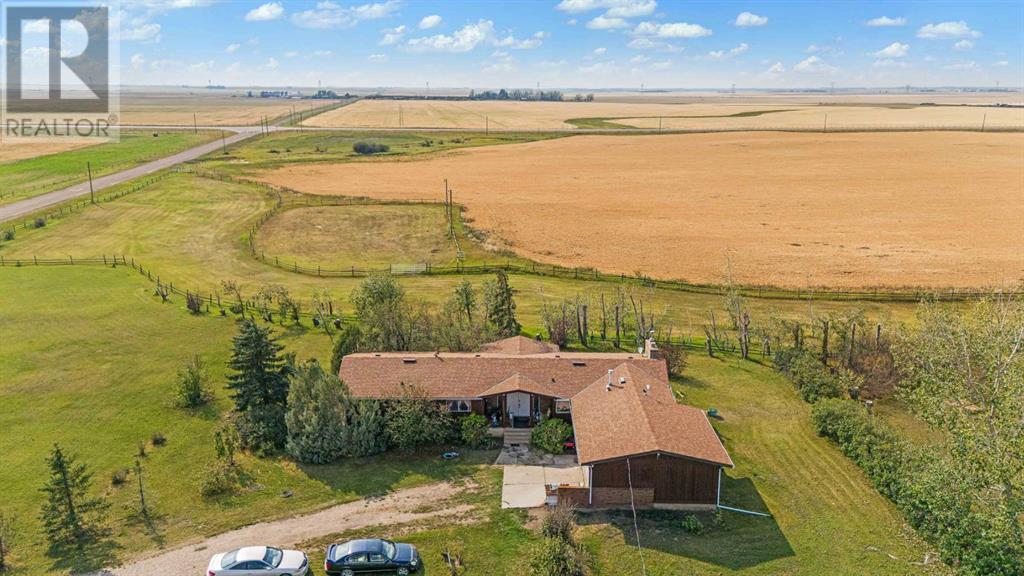 271194 Township Road 252, Rural Rocky View County, Alberta  T1Z 0S7 - Photo 2 - A2178292