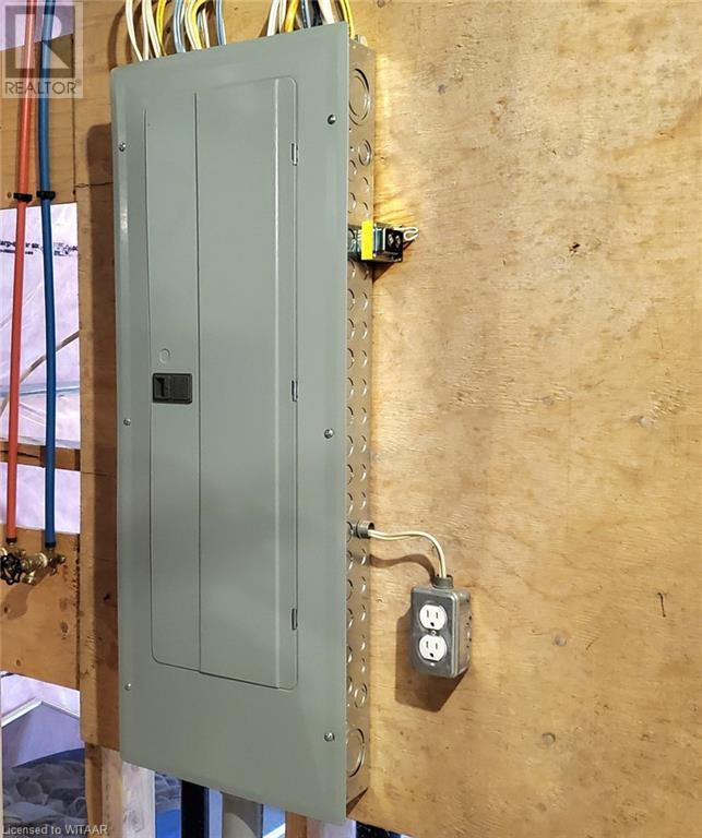 192 Talbot St StreetCourtland, Ontario  N0J 1E0 - Photo 16 - 40686724