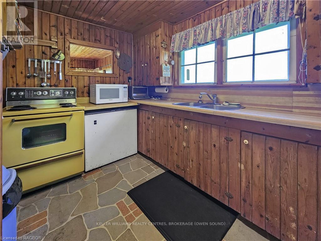 830 Pike Bay Road, Northern Bruce Peninsula, Ontario  N0H 2T0 - Photo 23 - X10846549