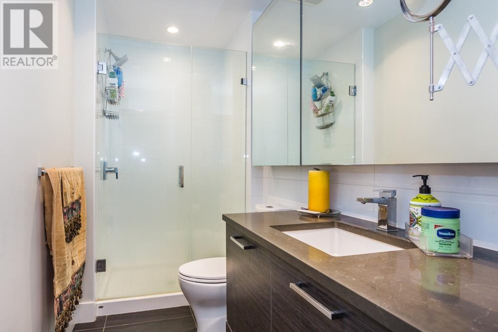 Listing Picture 17 of 20 : 301 3451 SAWMILL CRESCENT, Vancouver / 溫哥華 - 魯藝地產 Yvonne Lu Group - MLS Medallion Club Member