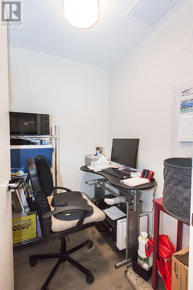 Listing Picture 19 of 20 : 301 3451 SAWMILL CRESCENT, Vancouver / 溫哥華 - 魯藝地產 Yvonne Lu Group - MLS Medallion Club Member