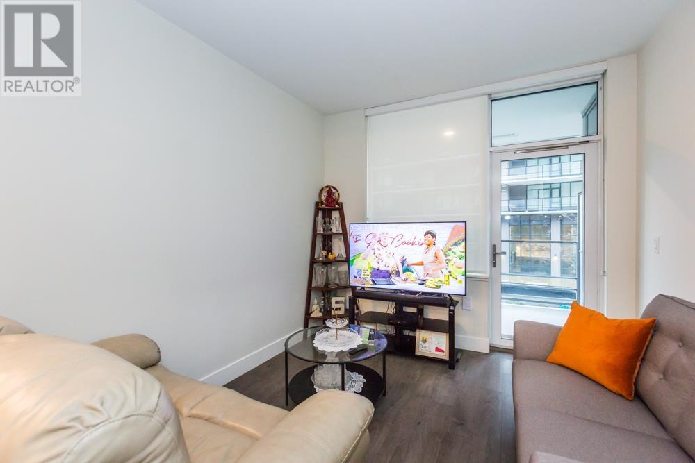 Listing Picture 13 of 20 : 301 3451 SAWMILL CRESCENT, Vancouver / 溫哥華 - 魯藝地產 Yvonne Lu Group - MLS Medallion Club Member