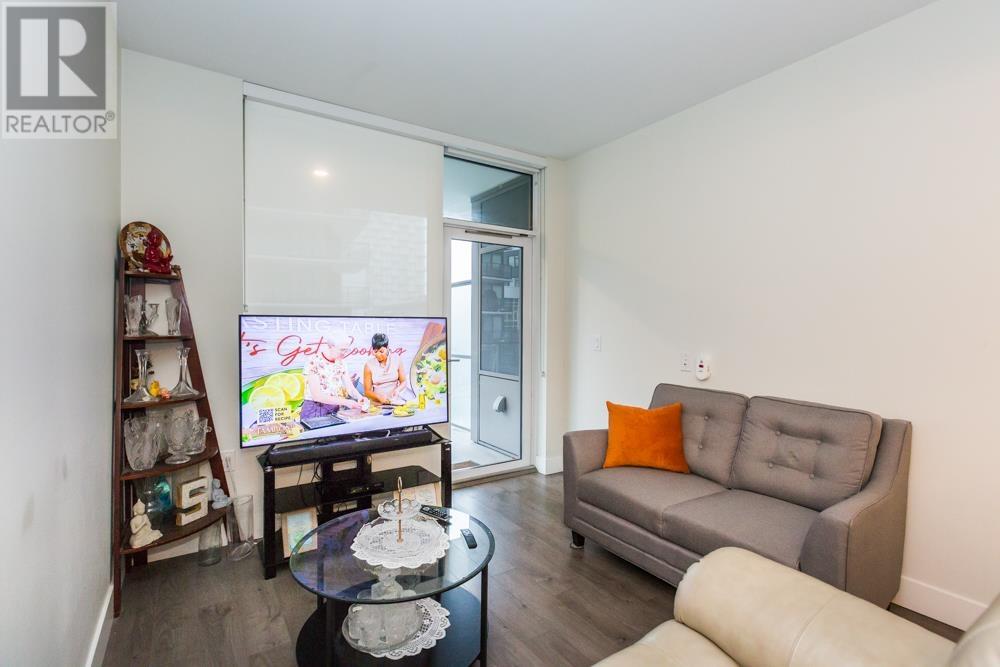 Listing Picture 14 of 20 : 301 3451 SAWMILL CRESCENT, Vancouver / 溫哥華 - 魯藝地產 Yvonne Lu Group - MLS Medallion Club Member