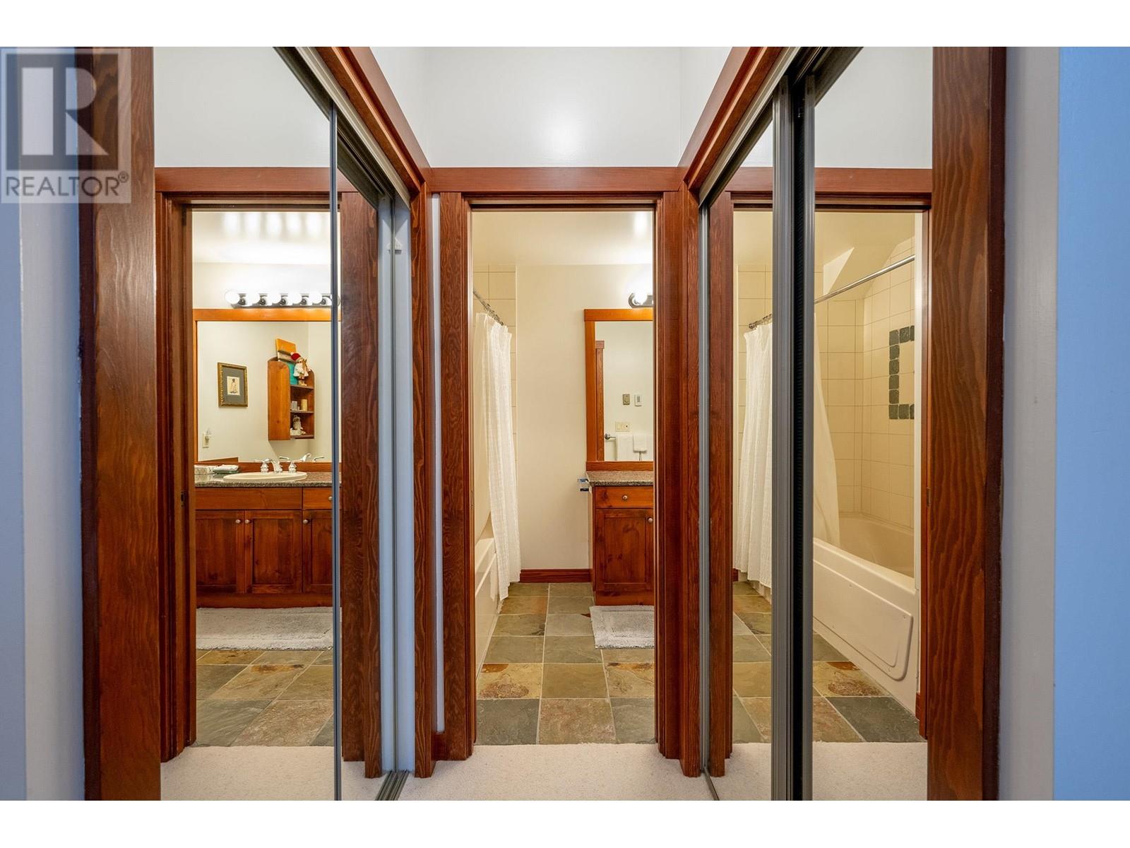25 2301 Taluswood Place, Whistler, British Columbia  V8E 0P8 - Photo 12 - R2951781