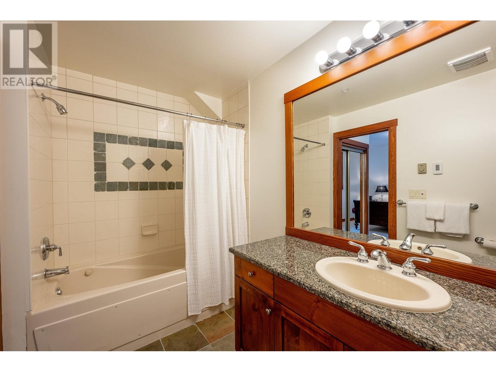 25 2301 Taluswood Place, Whistler, British Columbia  V8E 0P8 - Photo 13 - R2951781