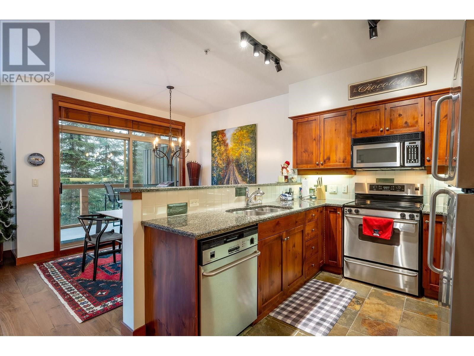 25 2301 Taluswood Place, Whistler, British Columbia  V8E 0P8 - Photo 9 - R2951781
