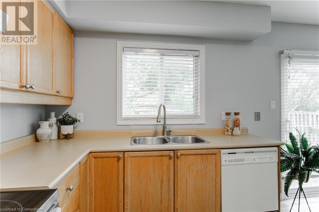 276 South Leaksdale Circle, London, Ontario  N6M 1K3 - Photo 25 - 40670266